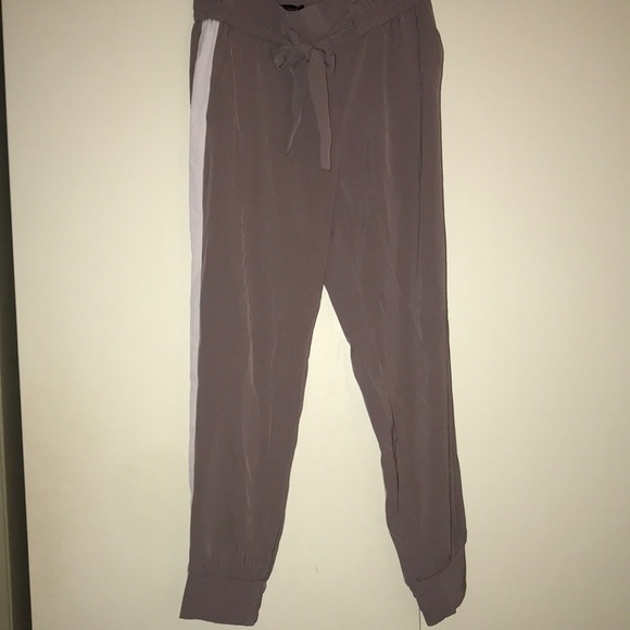 Jogger pants - Picture 2 of 4